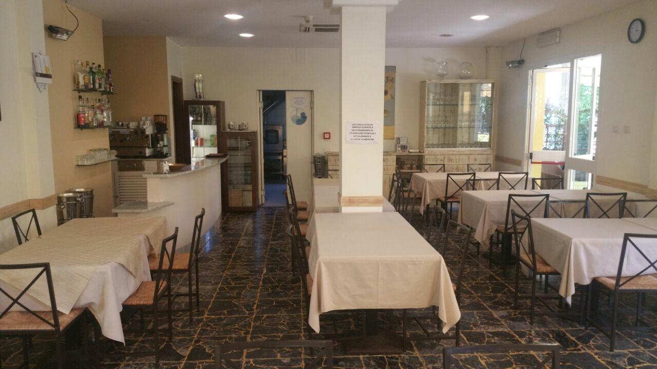 Hotel Illi Marina di Massa Eksteriør bilde